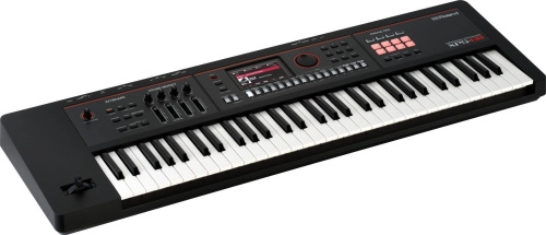 Компактный сценический синтезатор ROLAND XPS-60